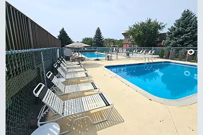 568 Fairway View Drive #2J, Wheeling, IL 60090 - Photo 21