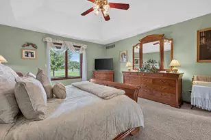 13 Bay Pointe Dr, Bloomington, IL 61704 - Photo 21