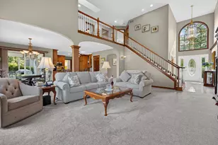 13 Bay Pointe Dr, Bloomington, IL 61704 - Photo 11