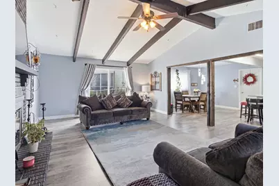 7927 Sherwood Circle, Hanover Park, IL 60133 - Photo 9