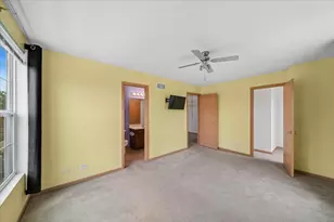 1572 Victoria Park Cir, Aurora, IL 60504 - Photo 15