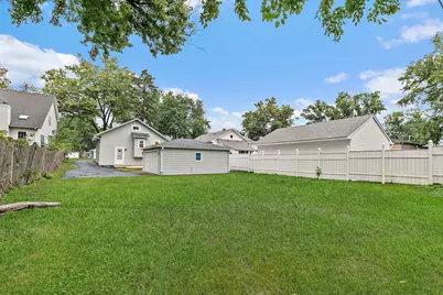 143 E Division Street, Villa Park, IL 60181 - Photo 31