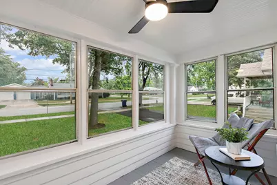 143 E Division Street, Villa Park, IL 60181 - Photo 5