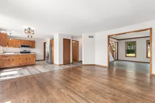 23115 S Hidden Lake Trail, Crete, IL 60417 - Photo 15