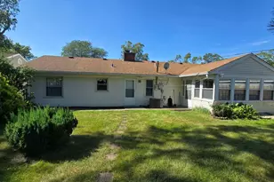 250 Marquette St, Park Forest, IL 60466 - Photo 21