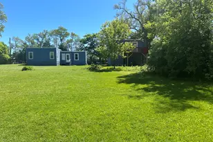 2110 Lewis Ave, Zion, IL 60099 - Photo 3