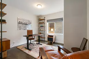 2637 W Coyle Ave, Chicago, IL 60645 - Photo 7