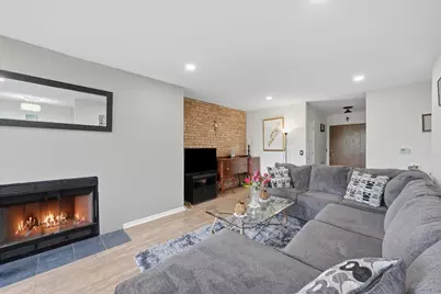 6020 Oakwood Drive #4A, Lisle, IL 60532 - Photo 5