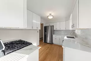 3105 Andrea Ct, Woodridge, IL 60517 - Photo 13