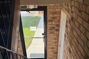 5620 S Narragansett Ave, Chicago, IL 60638 - Photo 13