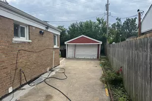 8027 S Knox Ave, Chicago, IL 60652 - Photo 5
