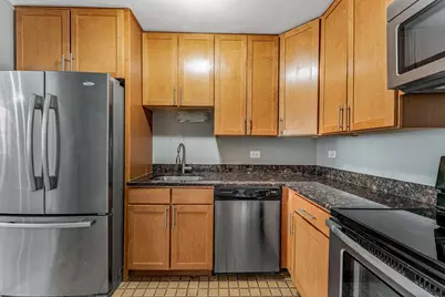 6301 N Sheridan Road #19F, Chicago, IL 60660 - Photo 11