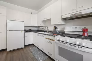 1534 E 59th St, Chicago, IL 60637 - Photo 13
