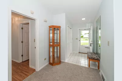 332 Palomino Court, Grayslake, IL 60030 - Photo 5