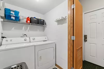 4426 S Calumet Avenue #G, Chicago, IL 60653 - Photo 17