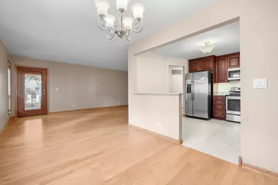 1602 Brittany Court #D1, Wheeling, IL 60090 - Photo 5