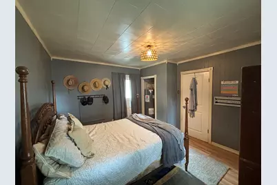 1507 E Washington Street, Clifton, IL 61727 - Photo 5