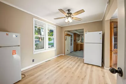 614 N Douglas Street, Gilman, IL 60938 - Photo 9