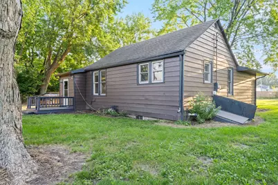 614 N Douglas Street, Gilman, IL 60938 - Photo 3