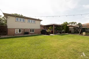 7934 W 81st Pl, Bridgeview, IL 60455 - Photo 35