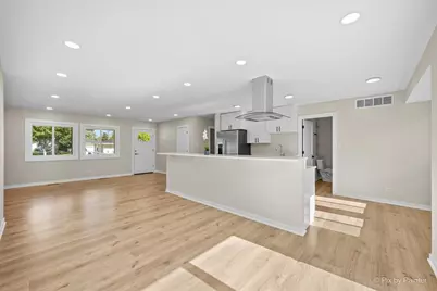 1420 Cooper Road, Hoffman Estates, IL 60169 - Photo 13