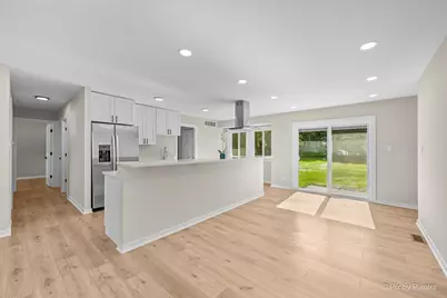 1420 Cooper Road, Hoffman Estates, IL 60169 - Photo 11