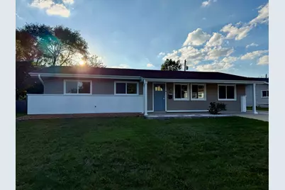 1420 Cooper Road, Hoffman Estates, IL 60169 - Photo 3