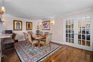 1700 E 56th St, Chicago, IL 60637 - Photo 11