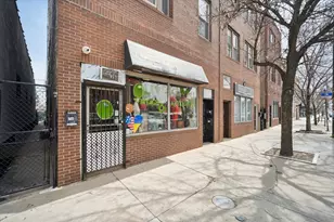 1047 N Western Ave, Chicago, IL 60622 - Photo 1