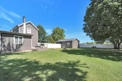 225 E Church Street, Sheridan, IL 60551 - Photo 23