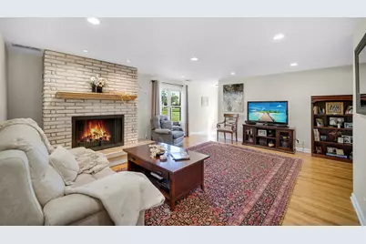8210 Hillcrest Drive, Orland Park, IL 60462 - Photo 33