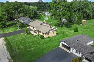8210 Hillcrest Dr, Orland Park, IL 60462 - Photo 45