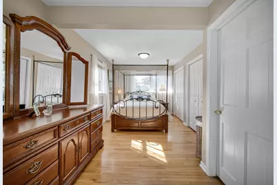 8210 Hillcrest Drive, Orland Park, IL 60462 - Photo 29