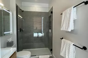 1057 N Wolcott Ave, Chicago, IL 60622 - Photo 15