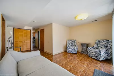 12901 S Carpenter Street, Calumet Park, IL 60827 - Photo 11