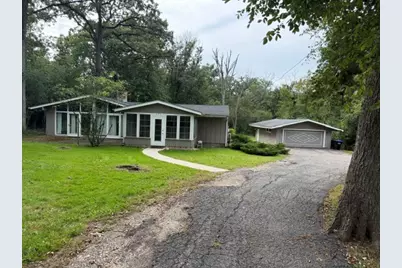 471 S Saint Marys Road, Libertyville, IL 60048 - Photo 1