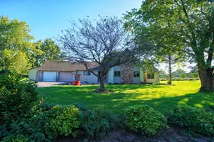 26143 N Anderson Rd, Wauconda, IL 60084 - Photo 3