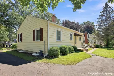 716 Kirkwood Avenue, Winthrop Harbor, IL 60096 - Photo 3