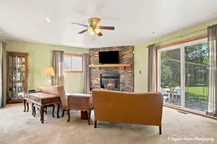 716 Kirkwood Ave, Winthrop Harbor, IL 60096 - Photo 7