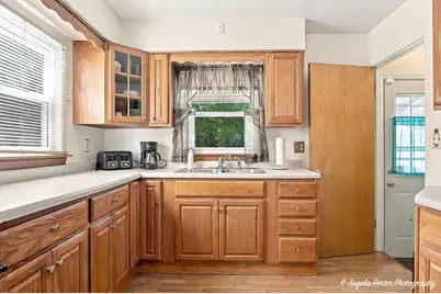 716 Kirkwood Avenue, Winthrop Harbor, IL 60096 - Photo 13