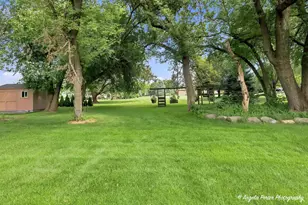 1823 Charnbrook Dr, Johnsburg, IL 60051 - Photo 9