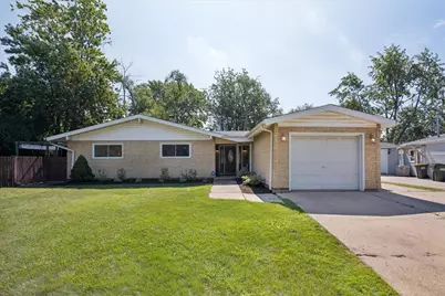 453 Elder Lane, Glenview, IL 60025 - Photo 1