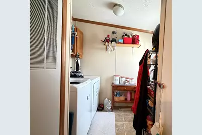 322 Avenue F, Bloomington, IL 61701 - Photo 17
