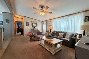 322 Avenue F, Bloomington, IL 61701 - Photo 7