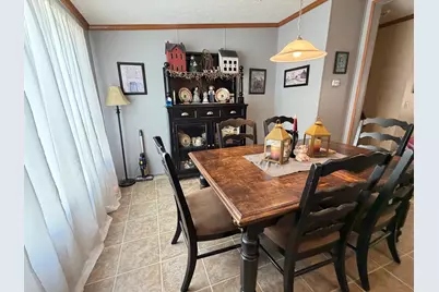 322 Avenue F, Bloomington, IL 61701 - Photo 9