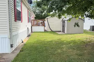 322 Avenue F, Bloomington, IL 61701 - Photo 31
