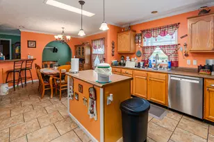 1535 Dewey Rd, Eldorado, IL 62930 - Photo 17