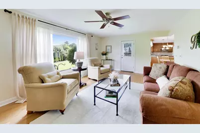 2424 E Miner Street, Arlington Heights, IL 60004 - Photo 11