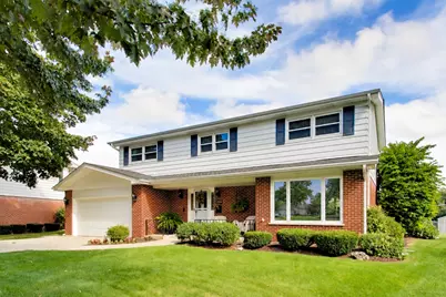 2424 E Miner Street, Arlington Heights, IL 60004 - Photo 1