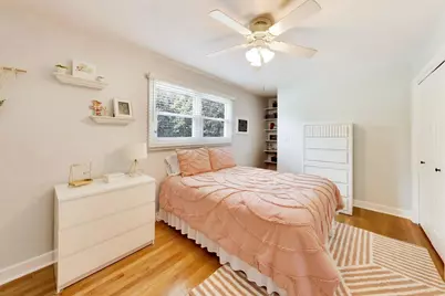 2424 E Miner Street, Arlington Heights, IL 60004 - Photo 19